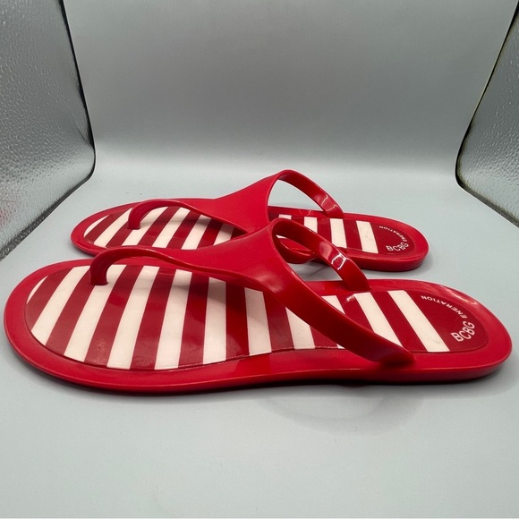 BCBG candy cane red Women's sandals Size: 8 - Picture 7 of 7